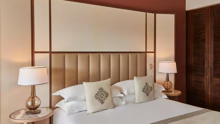 Conrad Chia Laguna Sardinia